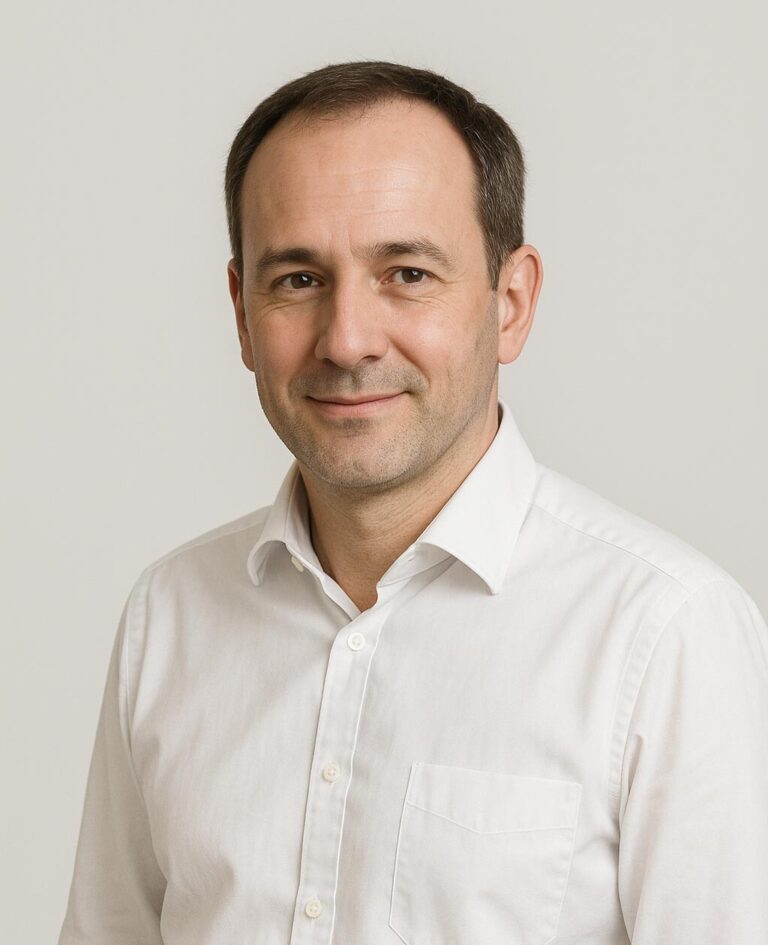 Max Mustermann